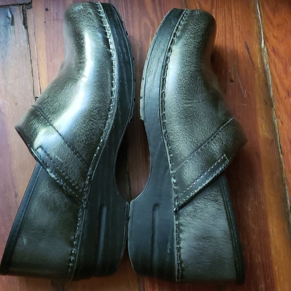 Dansko clogs - Picture 4 of 5